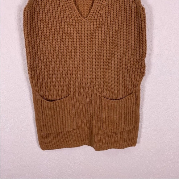 Moth | Anthropologie Tan Ribbed V Neck Sweater Vest - Picture 4 of 6